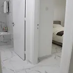 Apartment,near The Pinikoudes * Larnaca